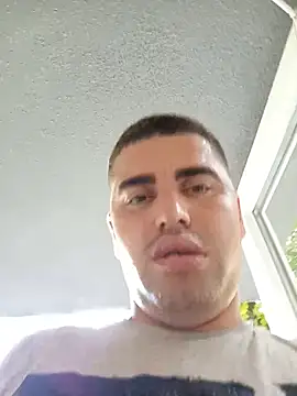 XXX chat uživo modela Qobso