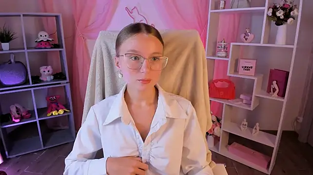 Elli_Frankenweenie élő XXX-chatje