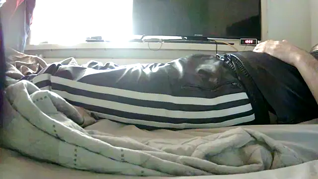 buffaloleather live XXX chat