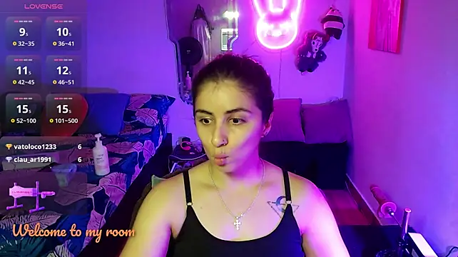 aleja_diamond 现场XXX聊天