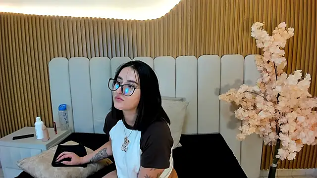 צ'אט XXX בשידור חי של lorenaAmazing26