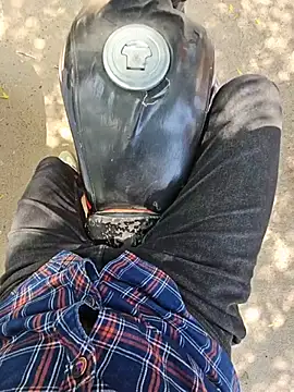 Tera_daddy élő XXX-chatje