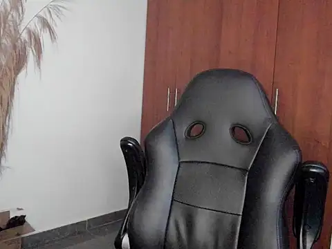 Chat +18 de Pier_Simons ao vivo