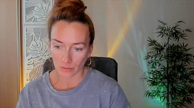 Živý XXX chat RebeccaMartinez