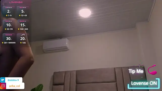 Ariha_'s Live XXX Chat