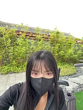 xiao-Lin – Live XXX-chat
