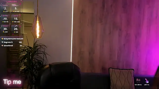 CorinneRusso Adlı Modelin Canlı XXX Sohbeti