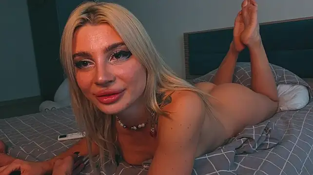 Ashley-Urban's Live XXX Chat