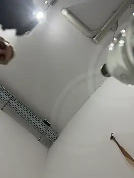 RealDeal2000xxxn Live XXX chat