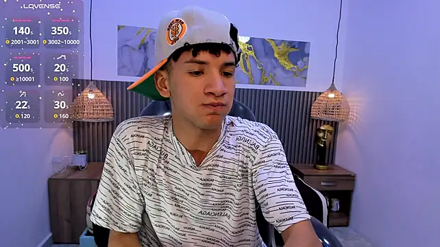 JDWhite18 live XXX chat