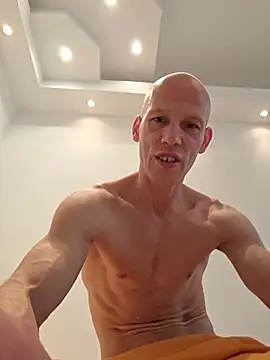 genaroo38 Live XXX-chat