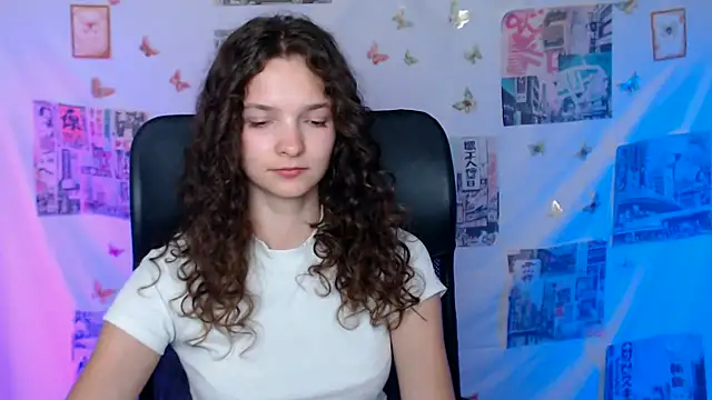 _SusieSu_ Live XXX-Chat
