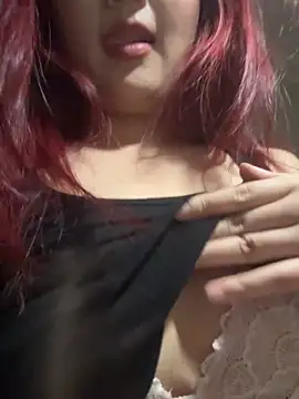 tutu512 XXX чат на живо