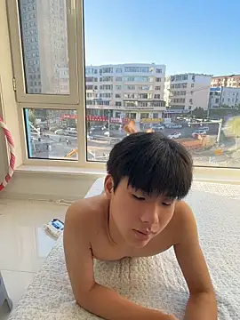 guoguo18のライブXXXチャット