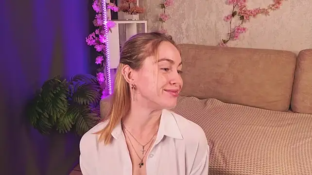 XXX chat uživo modela BrandonWeck