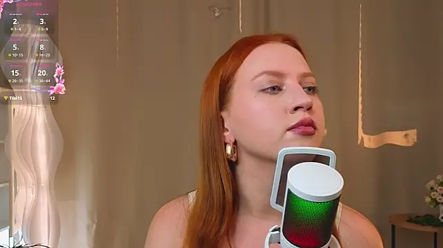 DinaKoenig's Live XXX Chat