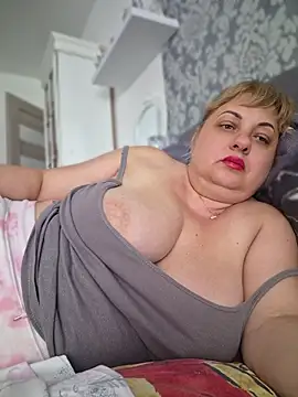 LanaSofttn Live XXX chat