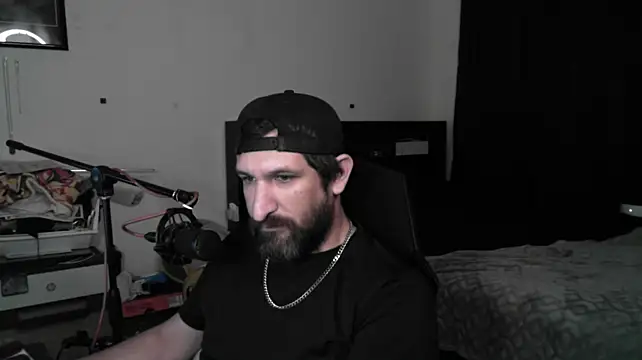 DevilPup75_ XXX чат на живо