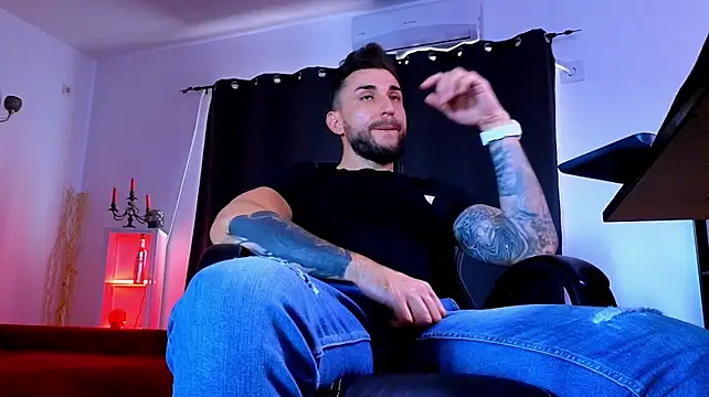 MightyAaron66 라이브 XXX 채팅
