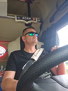 adas- – Naživo XXX chat