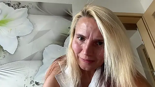 s-te-fan-i Live XXX Chat