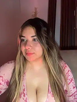 צ'אט XXX בשידור חי של alejasc_