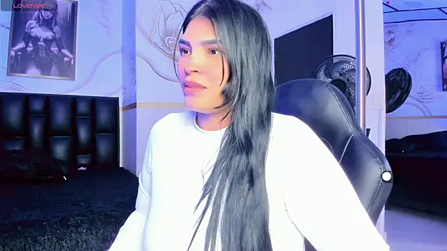 Chat +18 de malia_foxx ao vivo