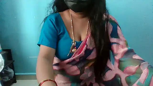 telugu-keerthi3 Chat XXX in diretta