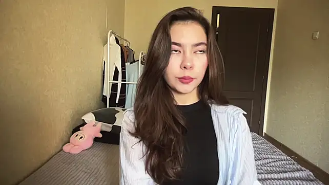 EllewaayのライブXXXチャット