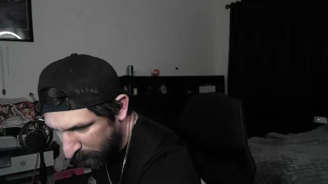 DevilPup75_ XXX чат на живо