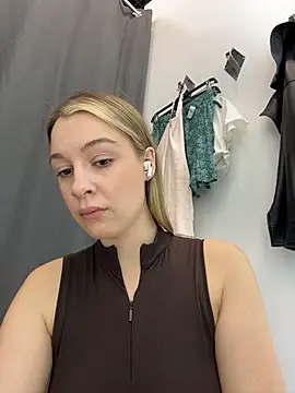 SashaCatt – Naživo XXX chat