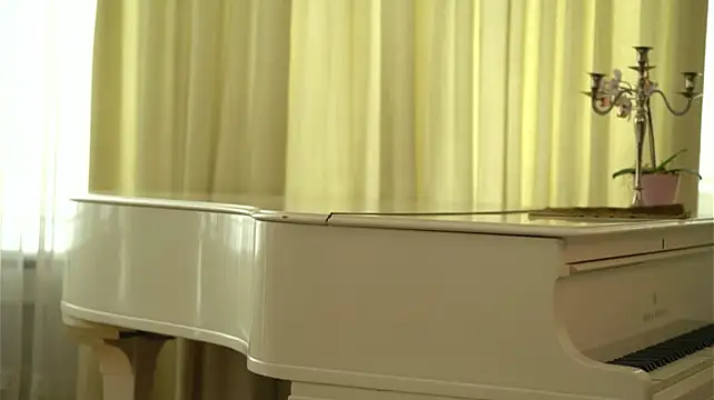 gilded_trace – Naživo XXX chat