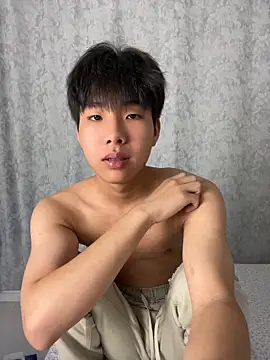 guoguo18のライブXXXチャット