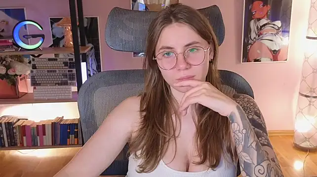 _AnnaStark_'s Live XXX Chat