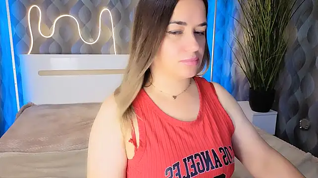 XXX chat uživo modela JuicyMillena