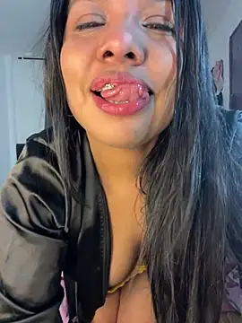 Živý XXX chat Rashell1_Queen