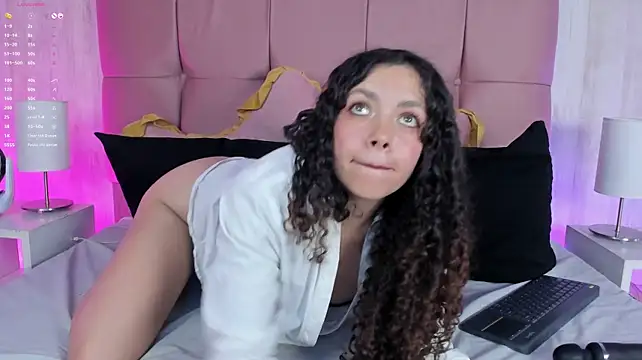 Ruby_diamonds Live XXX-Chat