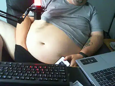 bigcuddlebear69er Live XXX-chat