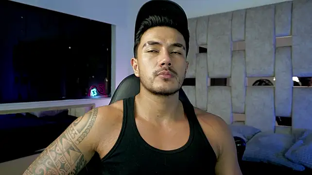 aaron_bolt 라이브 XXX 채팅