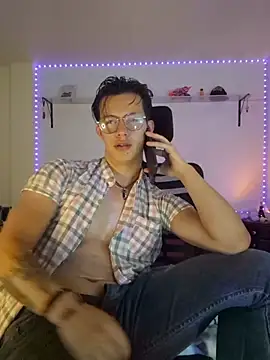 แชท XXX สดของ Brandon_starkk