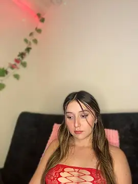 Sarisloves Chat XXX live
