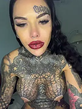 darkinkedbabe: онлайн-секс-чат