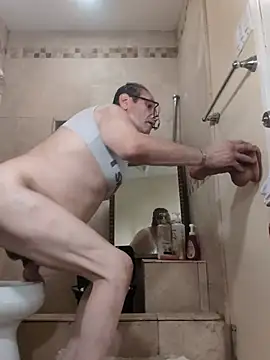 bobby69cock লাইভ XXX চ্যাট
