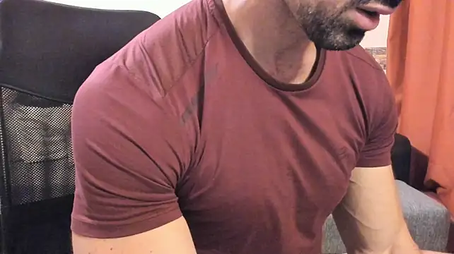 Chat XXX ao vivo de HotHunkTrainer