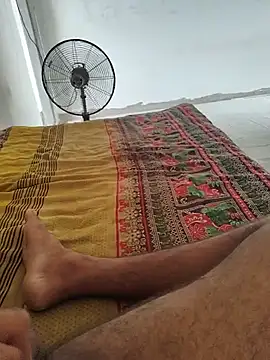 Sakti_77 Chat XXX in diretta
