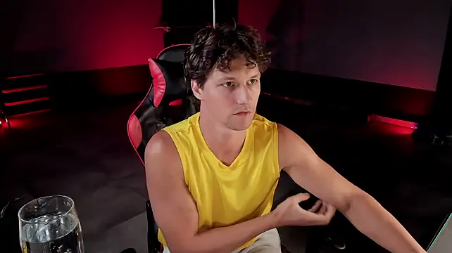 XXX chat uživo modela dirty-boss