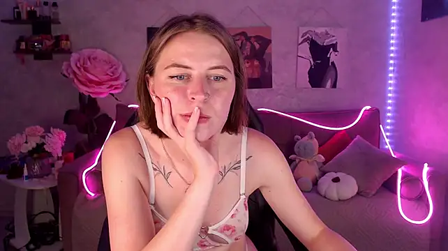 دردشة tiffany__burn الجنسية المباشرة
