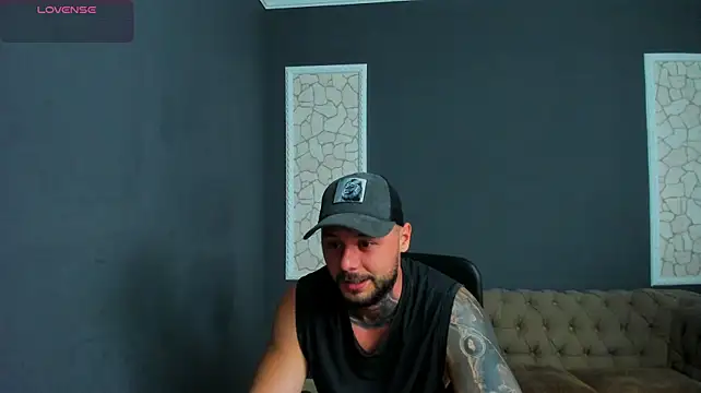 BrianHuntsn Live XXX chat