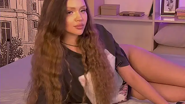 MelanieSutton Adlı Modelin Canlı XXX Sohbeti
