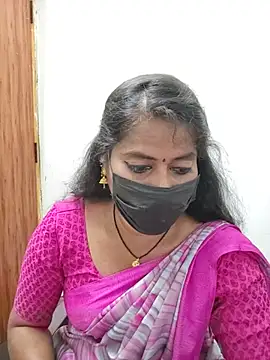 tamil_Sigappu_Roja live XXX chat